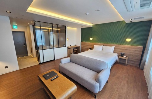 Siheung Hotel | The Hound hotel bandalseom2