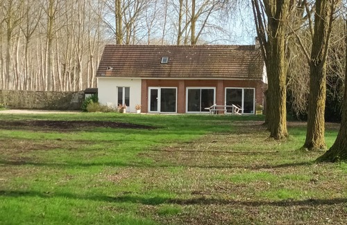Loconville Cottage | The house by the water.