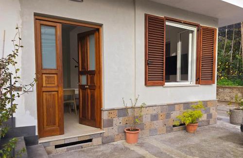 Piano di Sorrento House | The house in the green