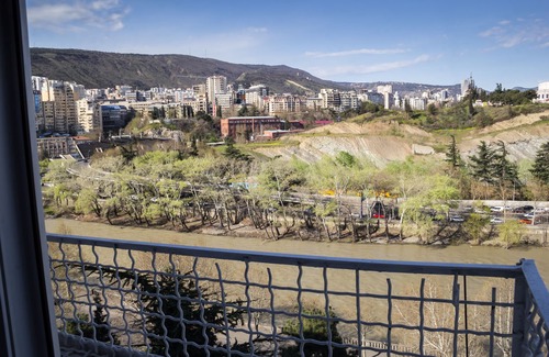 mtatsminda Apartment | The house is in the heart of Tbilisi with the best view.