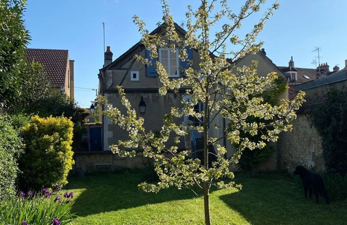 Auxerre House | The House of Broc'Art