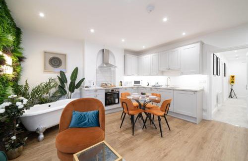 Royal Tunbridge Wells Apartment | The House Of Selfies