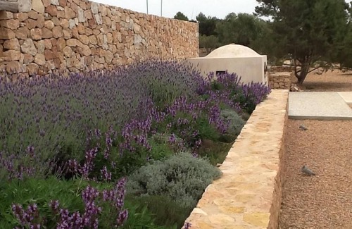 Es Cap de Barbaria Villa | the house of the buen camino