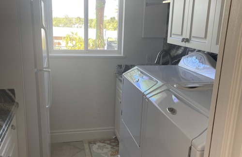 Miami-Dade County House | THE HOUSE OF YOUR DREAMS!