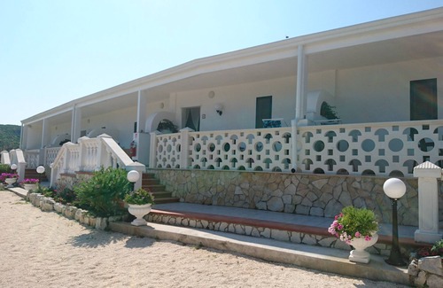 Peschici Apartment | THE HOUSE ON THE BEACH in Peschici