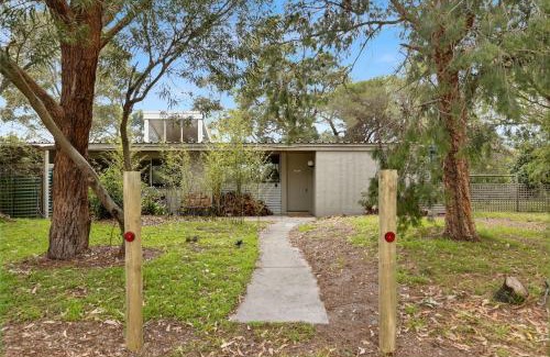 Forge Creek House | The House - Waterfront Retreat