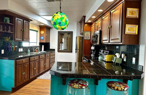 Page House | The Howdy Hideaway. A gated, mid-century, escape.