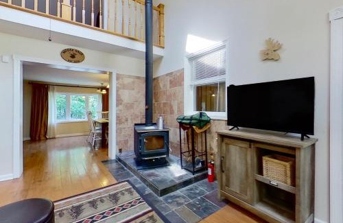 Warrensburg House | The Huber Haven