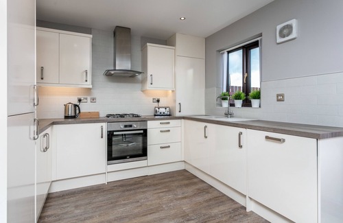 Ayr House | The Huntington - Donnini Apartments