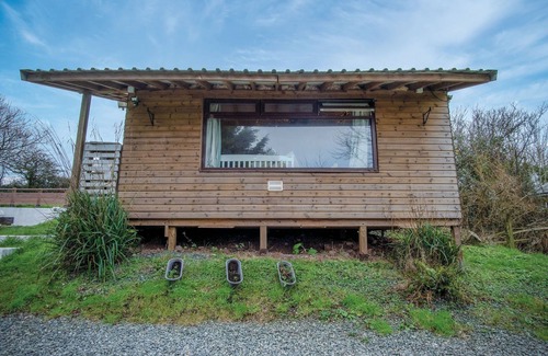 Castlemartin Apartment | The Hygge Hut - 1 Bed - Freshwest Beach Retreat