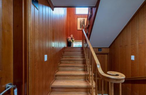 Suwon House | The Hyu Largo