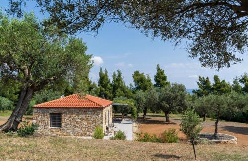 Sithonia House | The Ideal Secluded Retreat