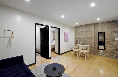 Rose Hill Apartment | The Ideal Vibe 8556