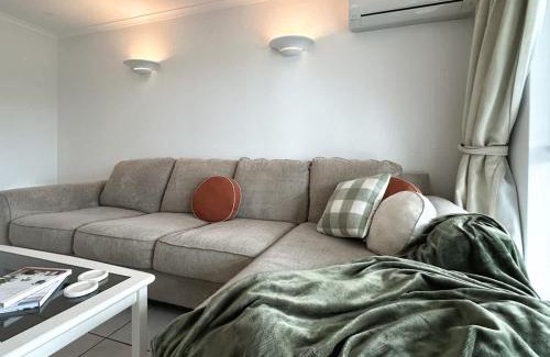 Clifton Beach Apartment | The Idle - Nostalgic Beach Apartment in Clifton