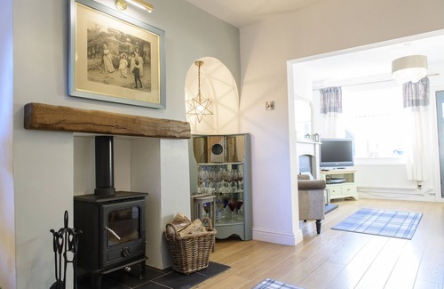 Lincoln Cottage | The Imp's Nook, a Beautiful, Bijou, Victorian Cottage in the Bailgate of Lincoln