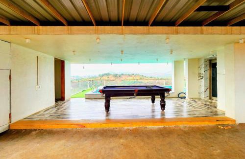 Igatpuri Bed & Breakfast | The Imperial Suites