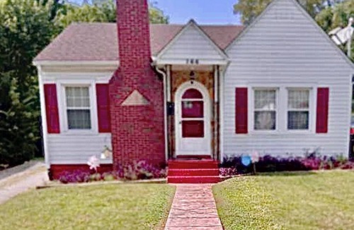 Danville House | The In-town Retreat welcomes you. Spacious yet cozy, a true home away from home.