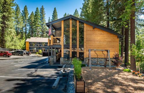 Incline Village Hotel | The Incline Lodge