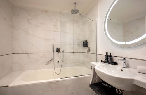 Rione XVIII Castro Pretorio Hotel | The Independent Hotel