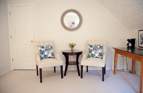 North Saanich Bed & Breakfast | The Inlet Bed & Breakfast