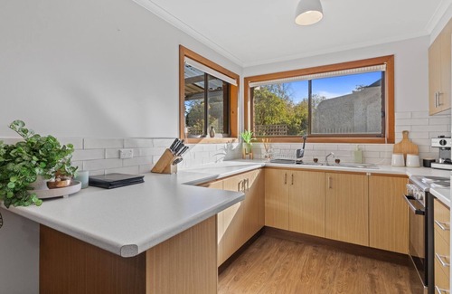 Inverloch House | The Inlet Hideaway - Inverloch