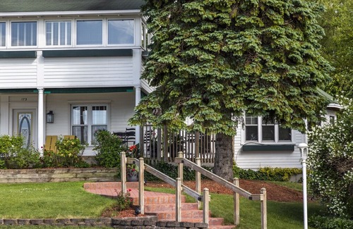 Beulah House | The Inn at Beulah Beach