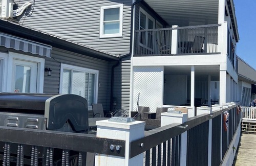 Millersport Apartment | The "Inn" at Buckeye Lake - #1 On the Water!