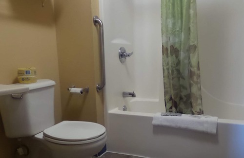 Nauvoo Hotel | The Inn at Old Nauvoo