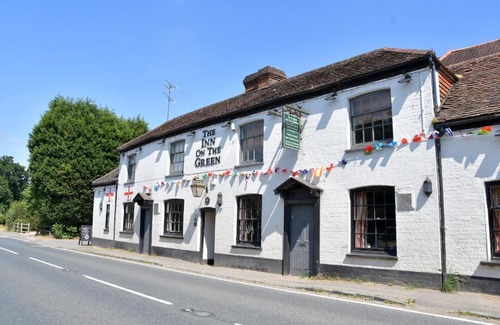Ockley Hotel | The Inn On The Green