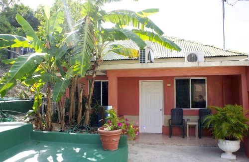 Montego Bay Apartment | The Irie Inn Room # 5 FREE AC, WIFI, & HOT WATER