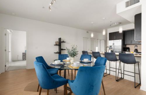 Del Rey Apartment | The Iris-Modern 3BD in the Heart of Marina del Rey-Pool,Gym,Jacuzzi-Near LAX
