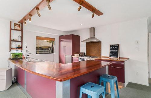 Lowburn House | The Iron Gate Family Hideaway - Pet Friendly
