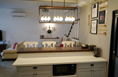 Bullawala Apartment | The Iron Throne ~ Luxe loft of a GOT fan