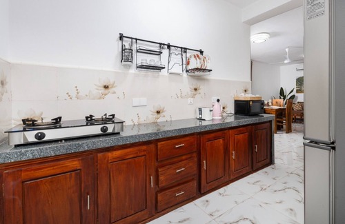 Mount Lavinia Villa | The Islands Breeze Villa with 3 bedrooms in beautiful Dehiwala-Mount Lavinia