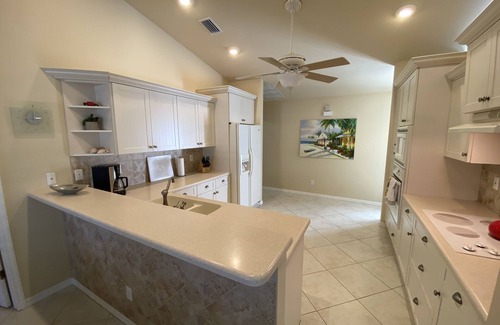 Pine Island Center House | The Island House on Pine Islandnwith heat-pump heated most privacy pool