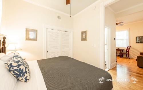 Historic Seaport Apartment | The Island Suite at KW Vacation
