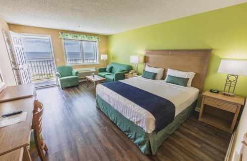 Ocean Isle Beach Hotel | The Islander Inn