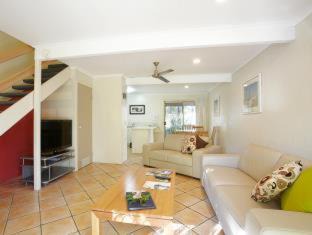 Noosaville Resort | The Islander Noosa Resort