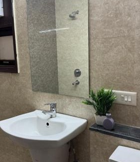 Kharar Apartment | The Ivory Loft