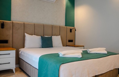 Icmeler City Center Hotel | The Ivy Suites