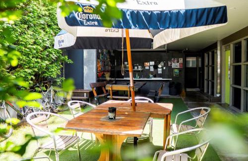 Cairns Central Business District Hostel | The Jack Backpackers