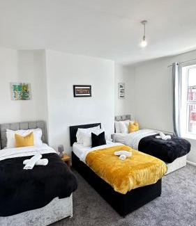 Jarrow Apartment | The Jarrow Comfort Hub, Spacious & Modern Living, 3bedroom apartment near Newcastle