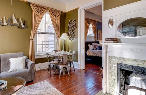 Historic Downtown Savannah House | The Jepson Estate on Forsyth Park!