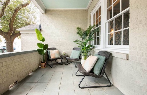 Cannonborough Elliotborough House | The Jessamine | Charming 4BR - Ideal for Groups!
