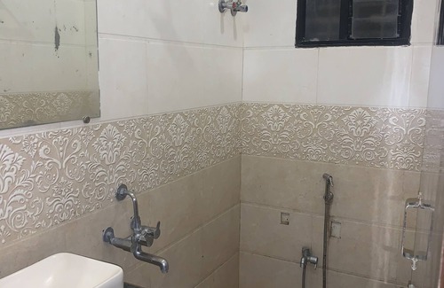 Nagpur Hotel | The JK Hotel - Opp Railway Station