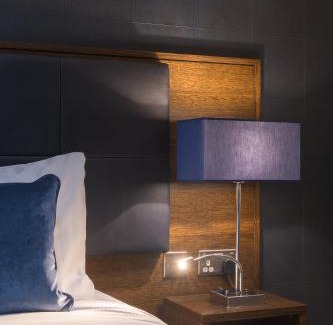 Andover Hotel | The John Russell Fox Wetherspoon