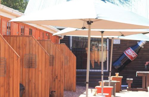 Oudtshoorn Hostel | The Joint Backpackers