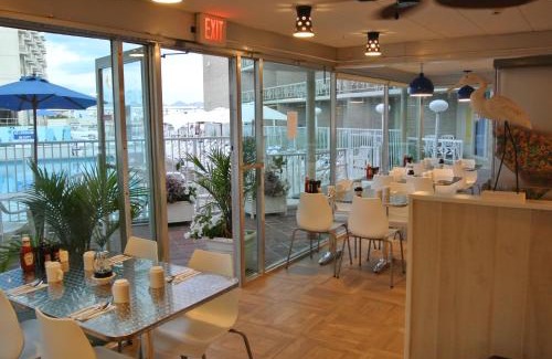 Wildwood Crest Hotel | The Jolly Roger Motel