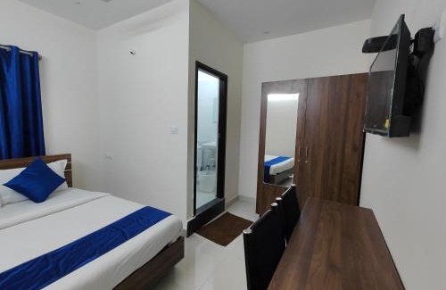 Gokulam Hotel | The Jugglers Rest