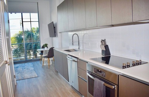 Wynwood Art District Apartment | The Juliet VIII Vibe 8706